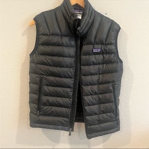 Patagonia Mens Down Sweater vest MENS XS BLACK